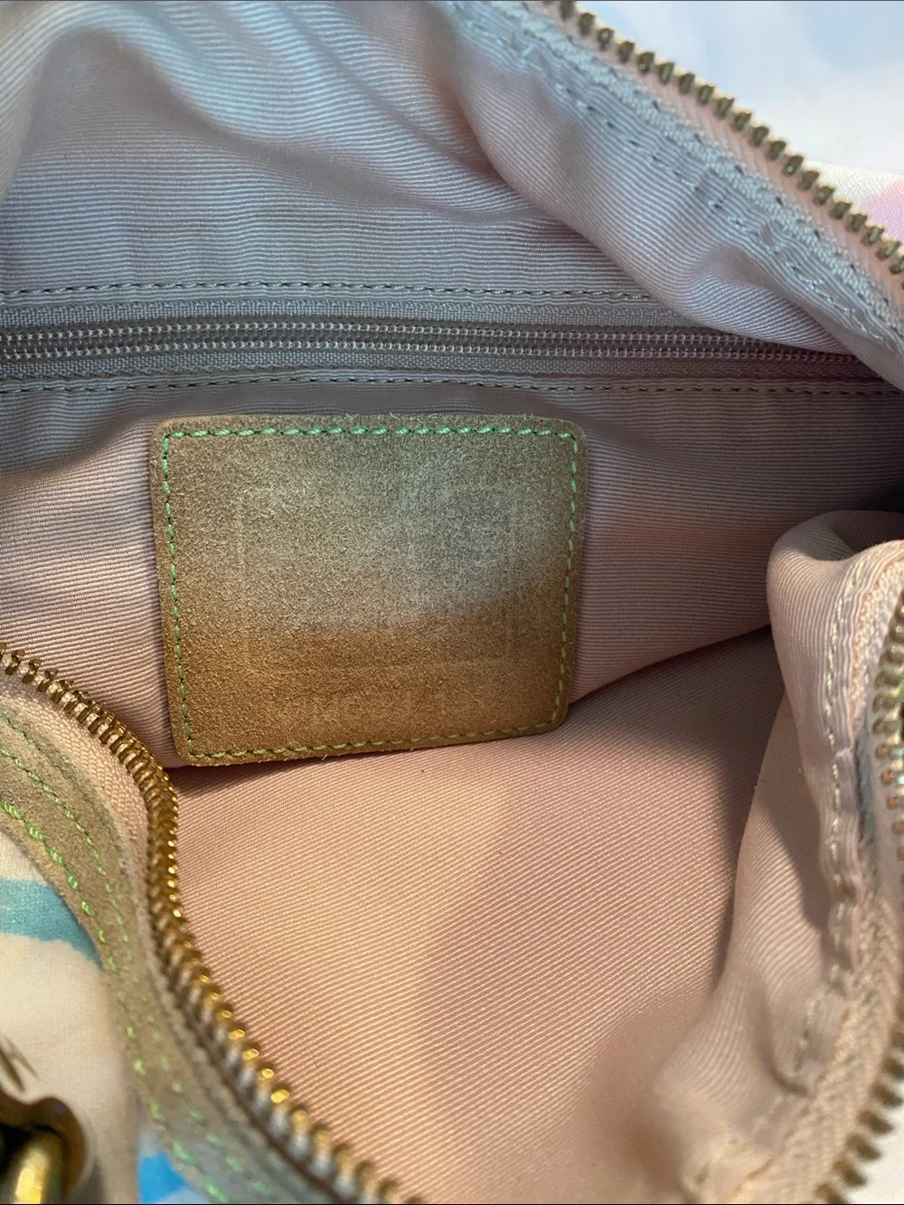 Coach Vintage Hampton Scribble Signature C Pastel Hobo Bag Vintage Y2K Pastel